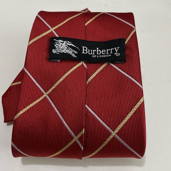 NWOT Burberry Of London Men Tie Italian Made - Picture 1 of 10